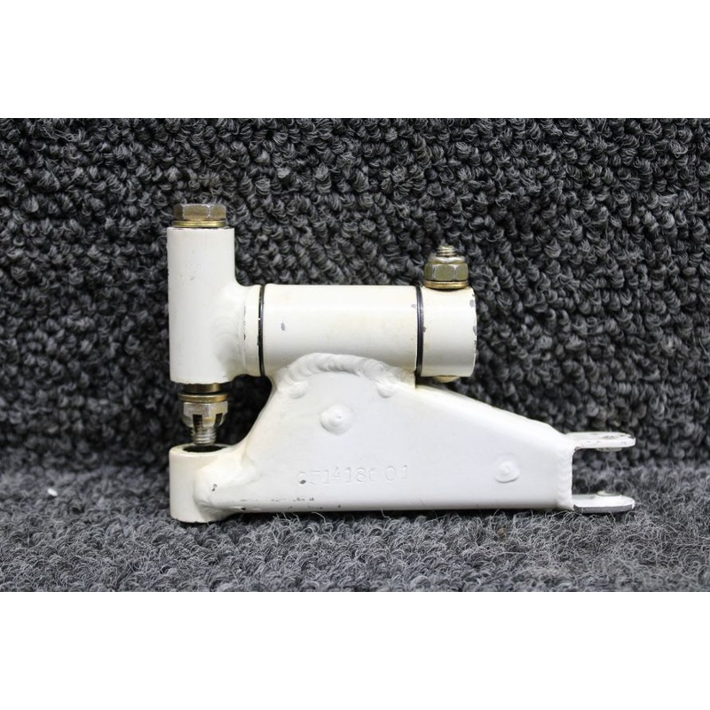 720095-001 Mooney M20F Nose Gear Steering Horn Assembly