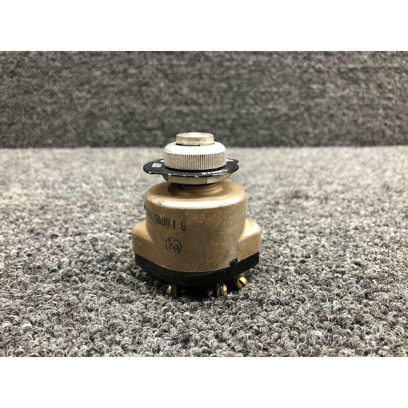 10-357200-1B (ALT: 10-1266901) Beech V35 Bendix Ignition Switch & Lock Set