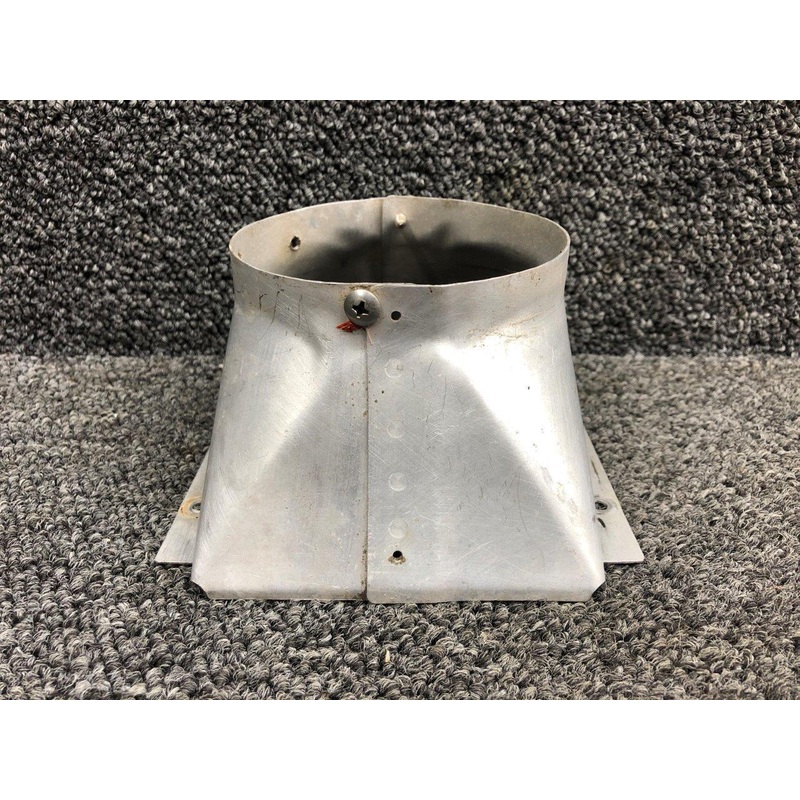 0550334-1 Cessna 172N Lycoming O-360-A4M Oil Cooler Duct