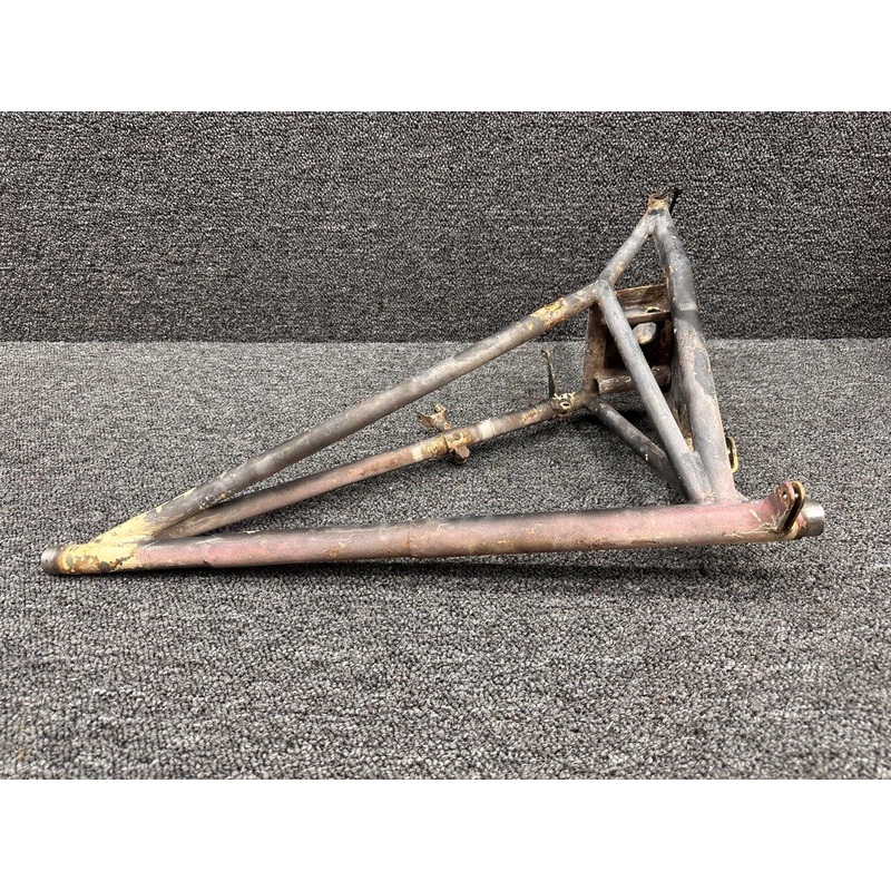 520000-508 Mooney M20C Landing Gear Support RH