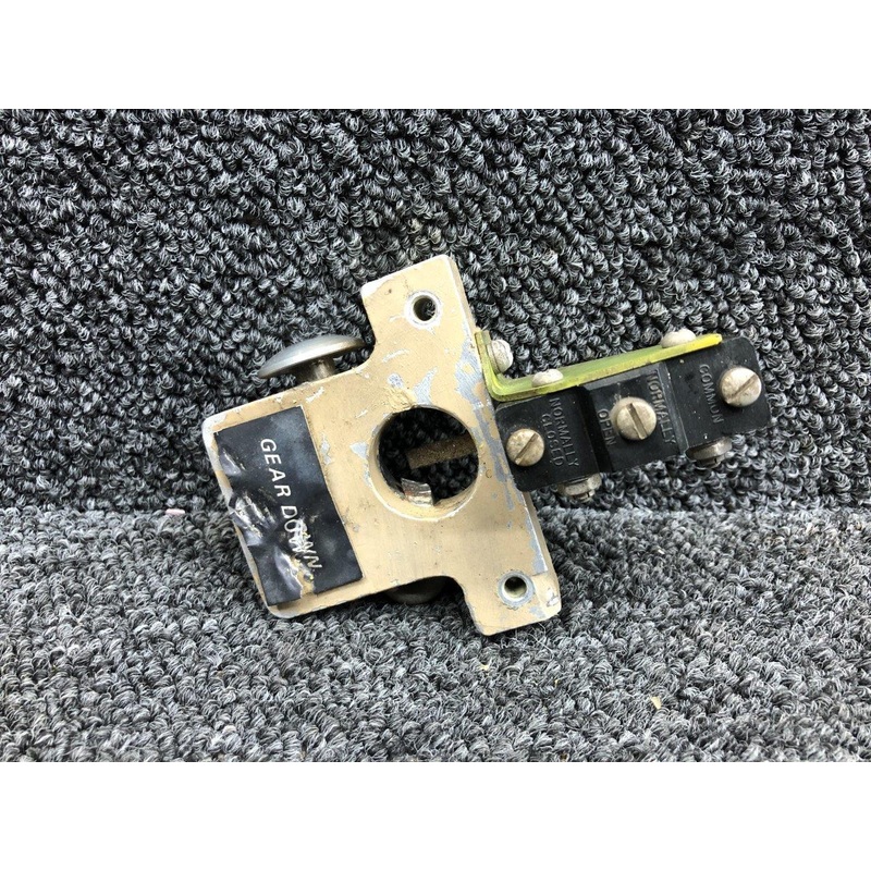 5286-501 / BZ-2RW80-A2 Mooney M20E Nose Gear Downlock Bracket W/ Switch