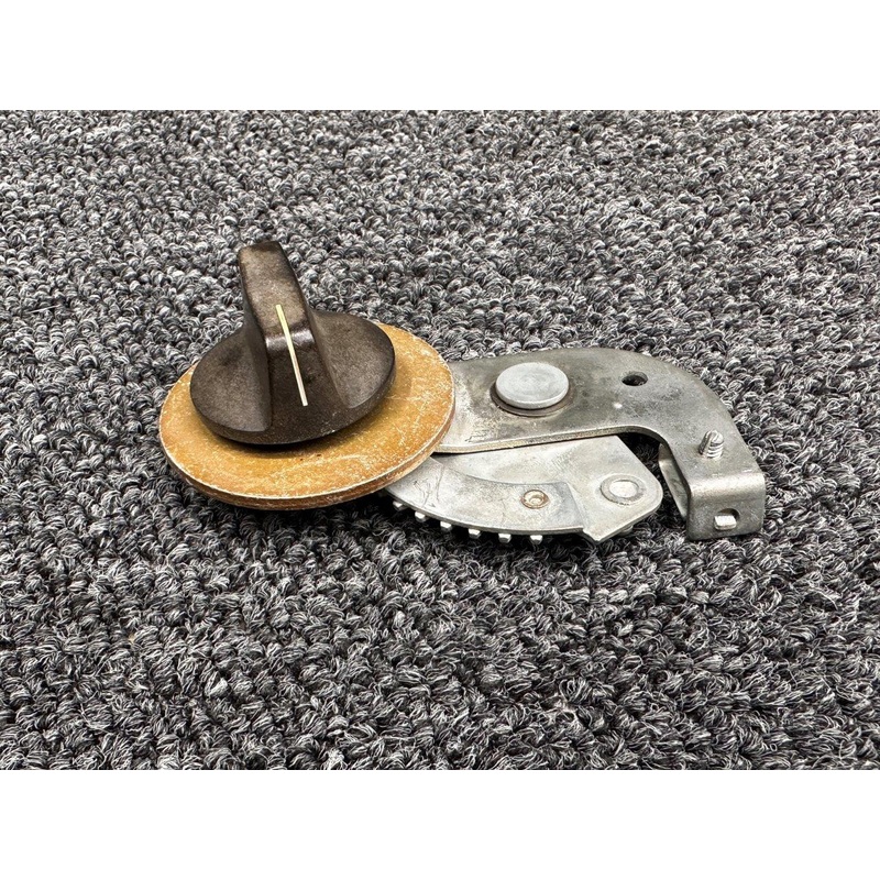 1520 Mooney M20K Overhead Cabin Air Vent Handle Assembly