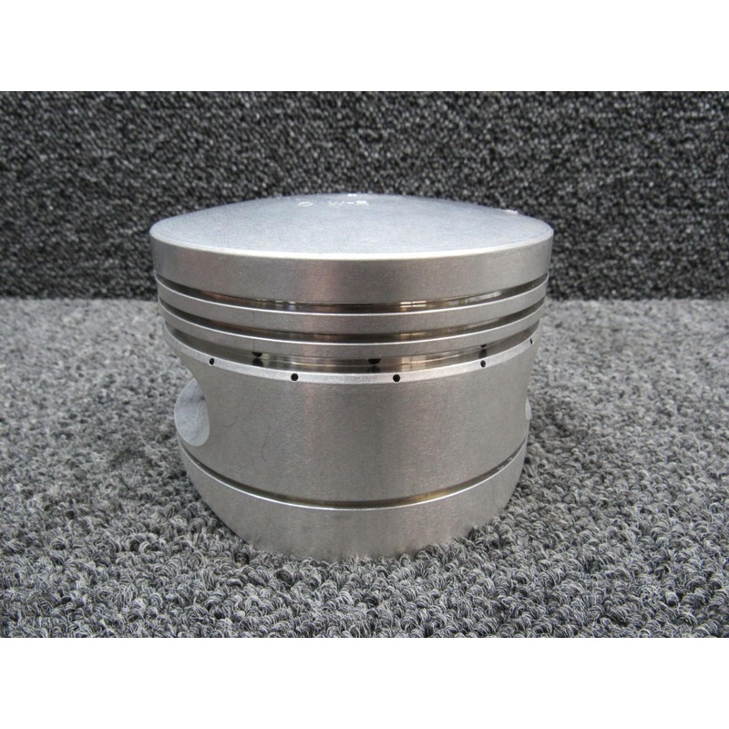631481F (USE: 654832) Continental Piston Head (NEW OLD STOCK) (SA)