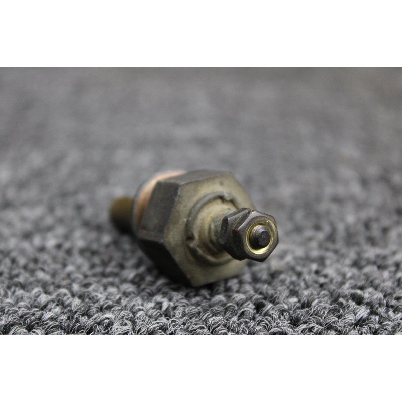 1512926 (USE: 35-380141-17) Piper PA28-180 Oil Temperature Probe
