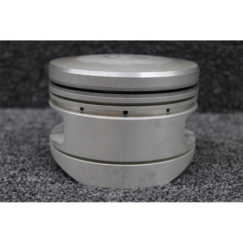 646280 (USE: 654832) Continental Engine Piston (NEW OLD STOCK) (SA)