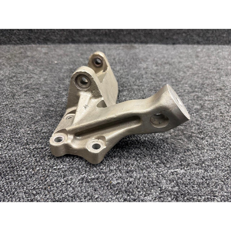 642264 Continental IO-520-D23B Alternator Mount Bracket