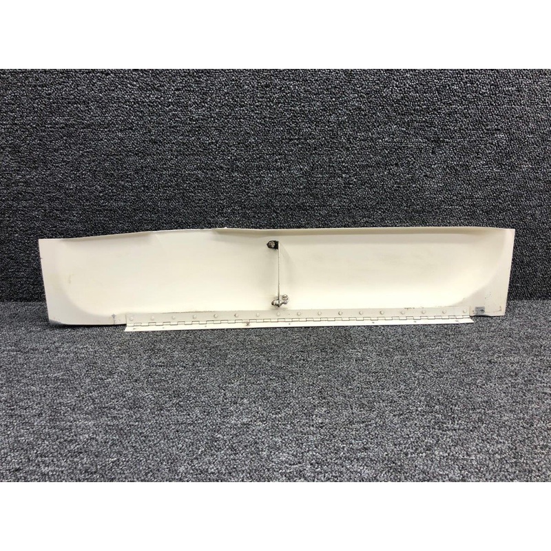 8367-502 Mooney M20E Nose Gear Door Assembly RH