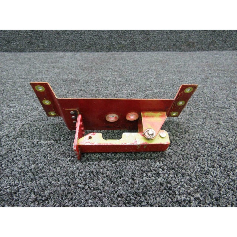 560249-005, 560249-001 Mooney M20 Support Emergency Gear Extension w Lever