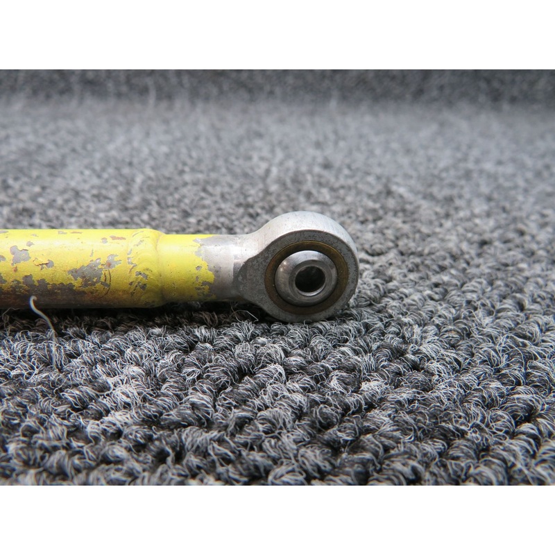 915013-1 (Old P/N: 7242-1)  Mooney M20D Elevator Control Tube Center