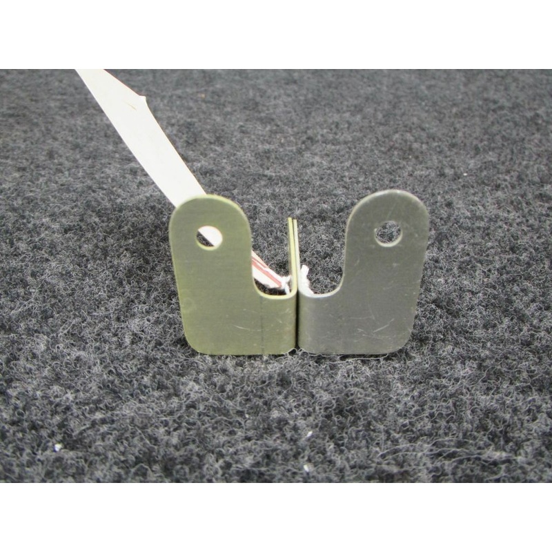 102484-002, 102484-003 Piper PA46-500TP Clip Set LH-RH (SA)