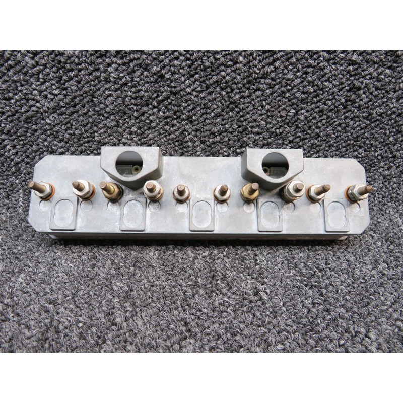 06205-005 Piper PA32R-301 Instrument Cluster Assembly LH (Volts: 14)