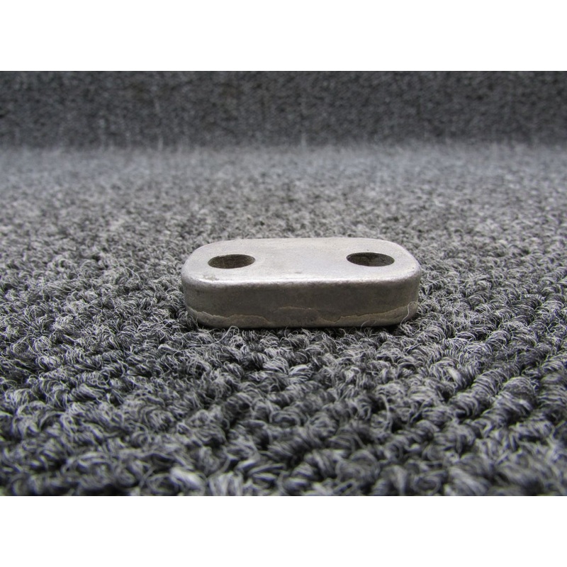 01L21909 Lycoming TIO-540-AE2A Alternator Bracket Inner Spacer