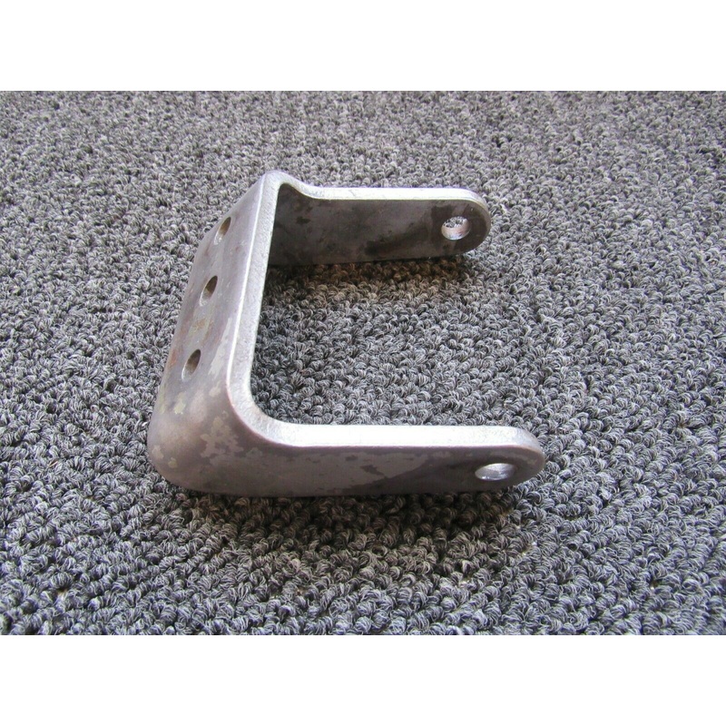 07A19880 Lycoming TIO-540-AE2A Alternator Bracket RH