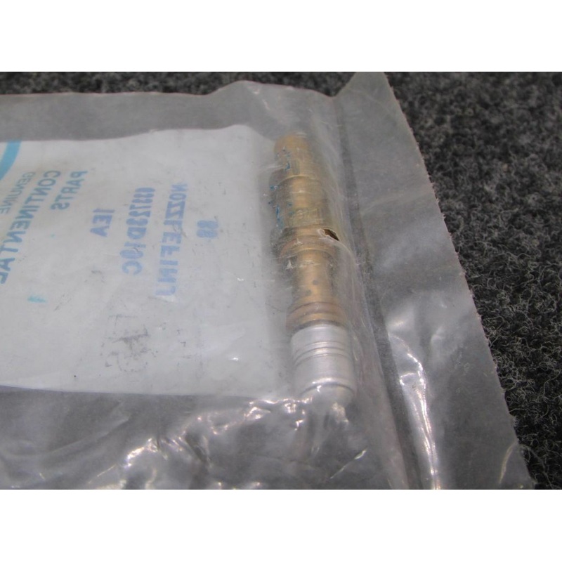 633723D19C Continental Nozzle Fuel Injector (New Old Stock) (SA)