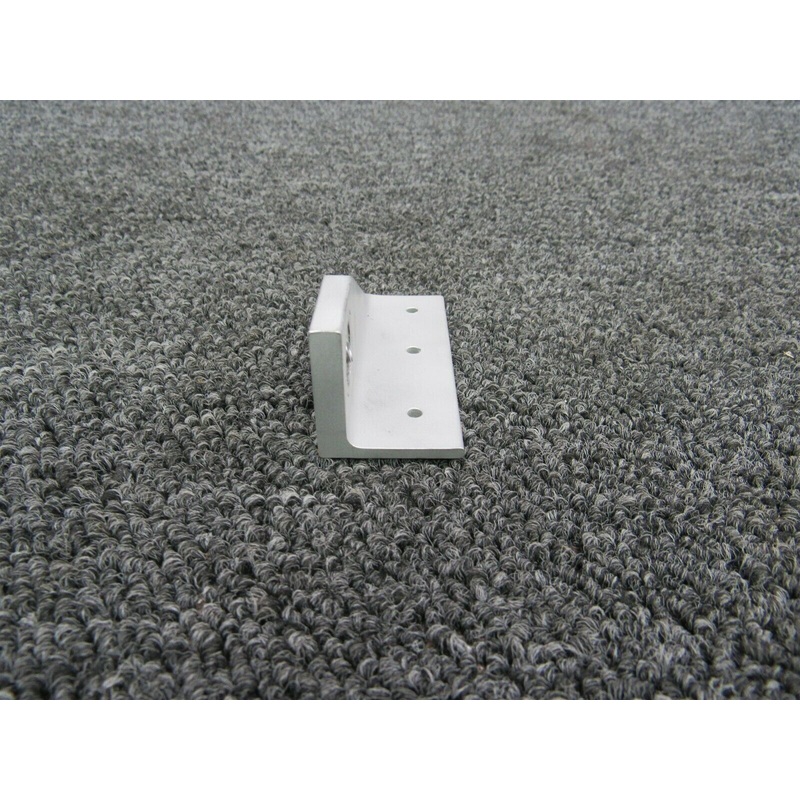 750098-502 Mooney M20M Flap Jackshaft Hinge RH