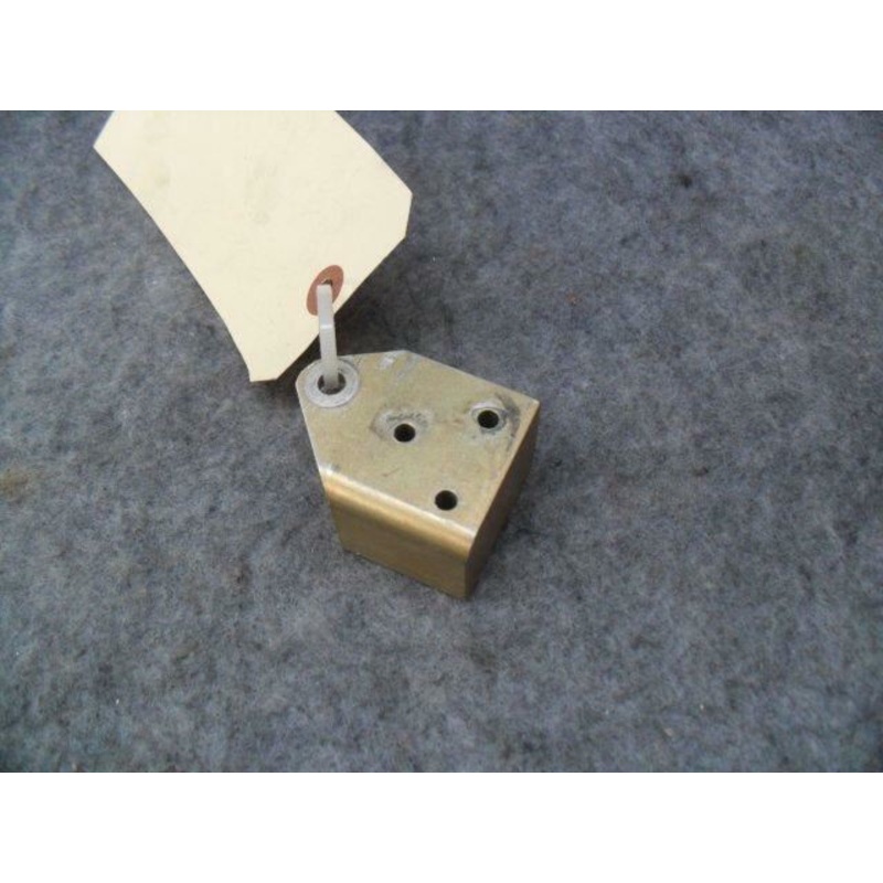 950092-001 Mooney M20S Landing Gear Lug