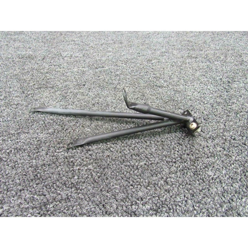 100851-002 Piper PA46 Lycoming TIO-540-AE2A Mixture Control Cable Bracket