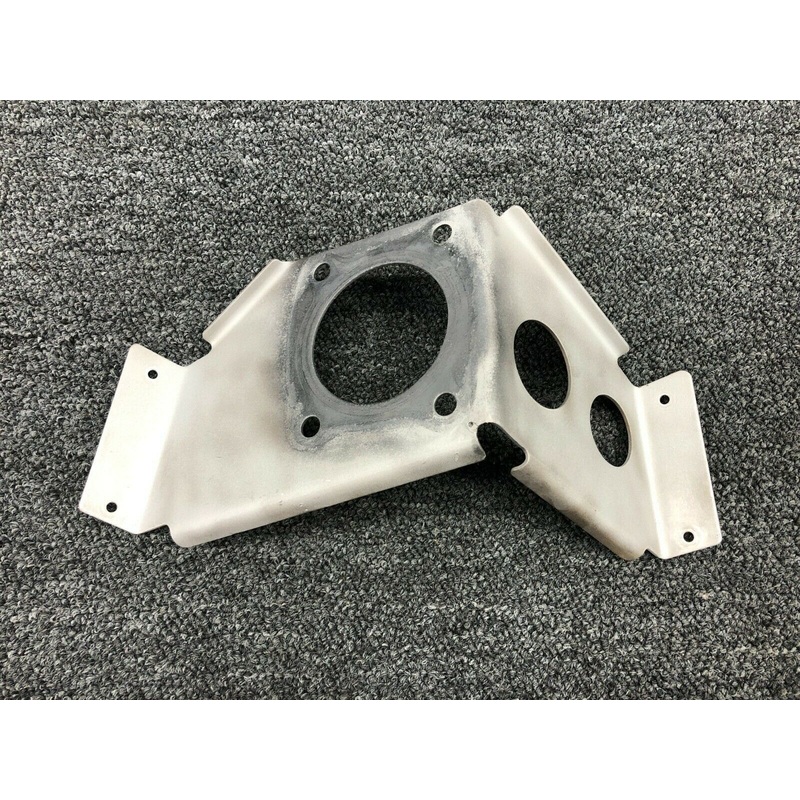 5655202-4 (USE: 5655202-10) Continental TSIO-520-N Turbo Mount Bracket RH