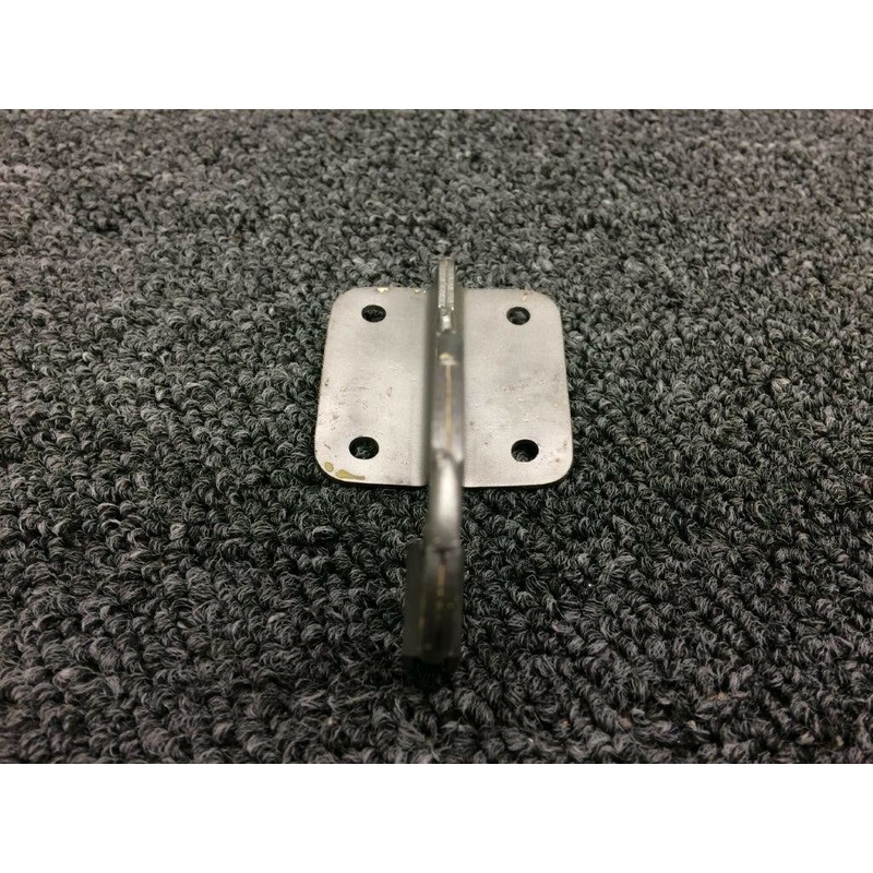 550001-001 Mooney M20E Hinge Plate Assy