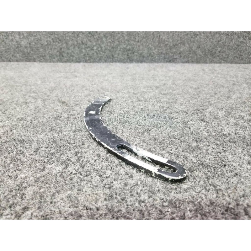 Piper PA-46-310P Continental TSIO 520-B Alternator Bracket