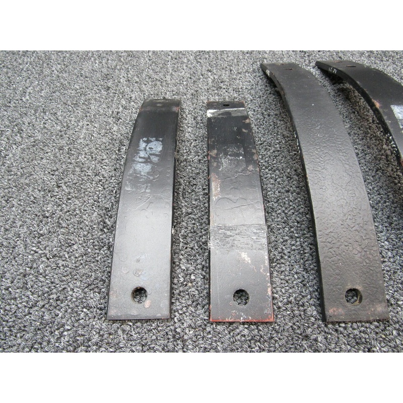 U64901-001 Piper PA-25 Pawnee Tail Wheel Spring Set