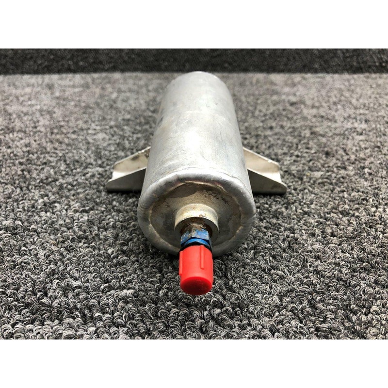 7021 Mooney M20B Hydraulic Brake Reservoir Assembly