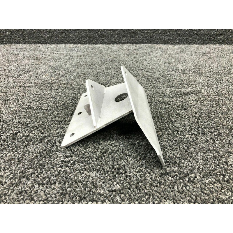 5650003-31 (Use: 5650003-29) Continental TSIO-520-N Alternator Bracket Mount