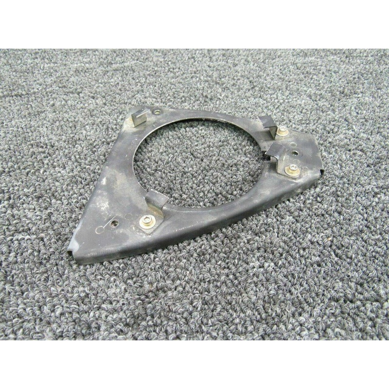 RD-5005-L Piper PA28R-180 RMD Wing Tip Landing Light Retainer LH Aftermarket