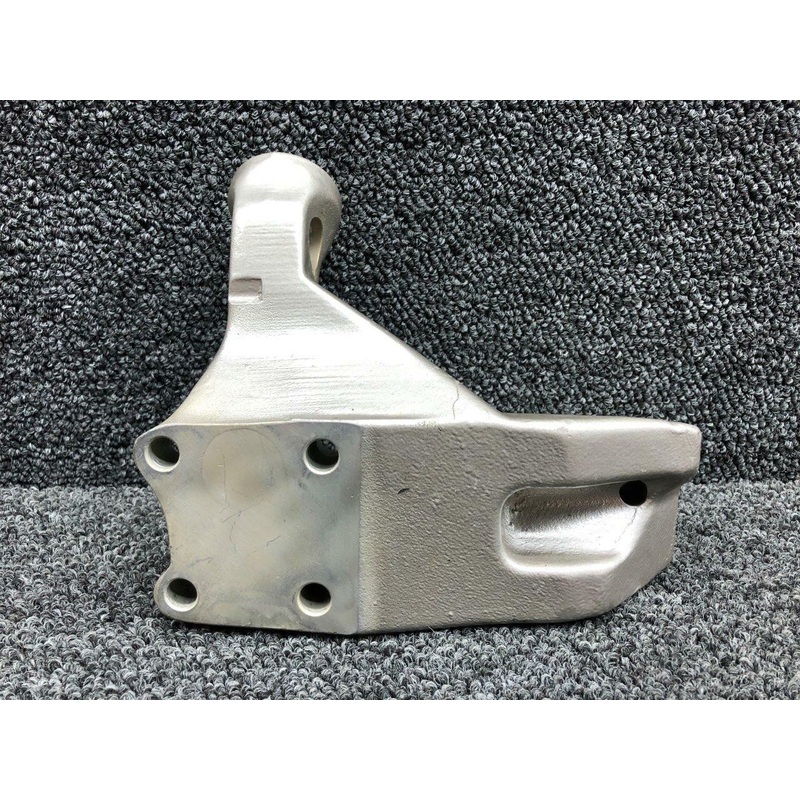 628257 (CAST: 646749) Continental IO-520-FCD Bracket Engine Mount #2 Cylinder