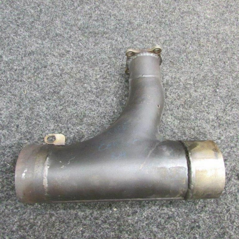 0850600-155 Cessna 310N Continental IO-470-VO Exhaust Center Riser RH
