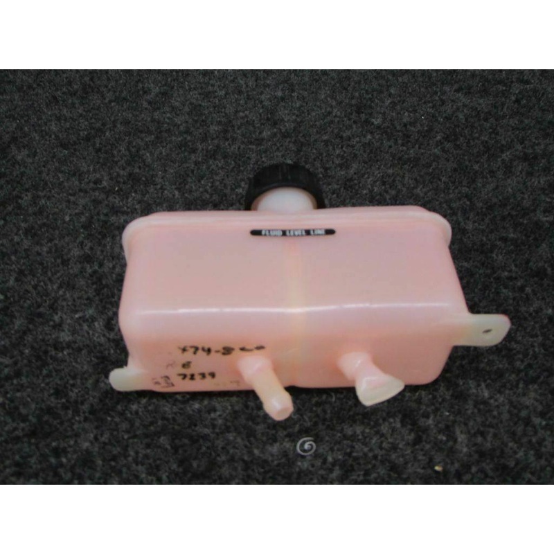 Piper PA46-350P Reservoir Assy Brake System P/N96474-003 (SA)