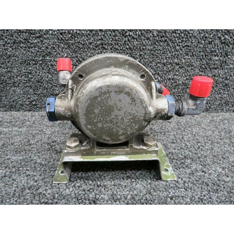 C165004-0501 Continental TSIO-520-H Garrett Turbocharger Controller W/ Bracket