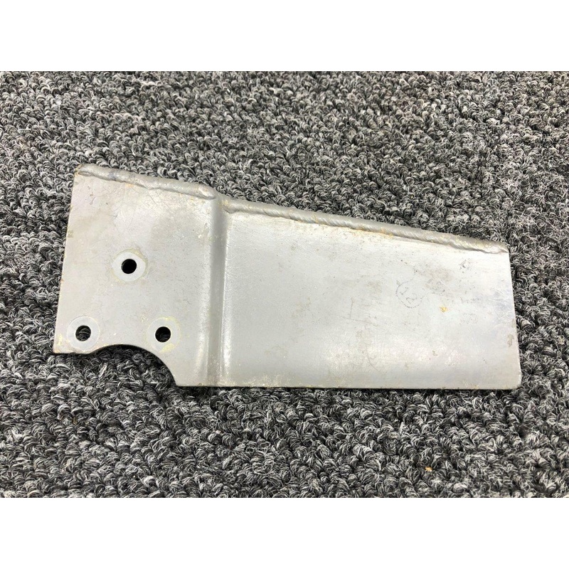 Mooney M20B Elevator Trim Wheel Bracket