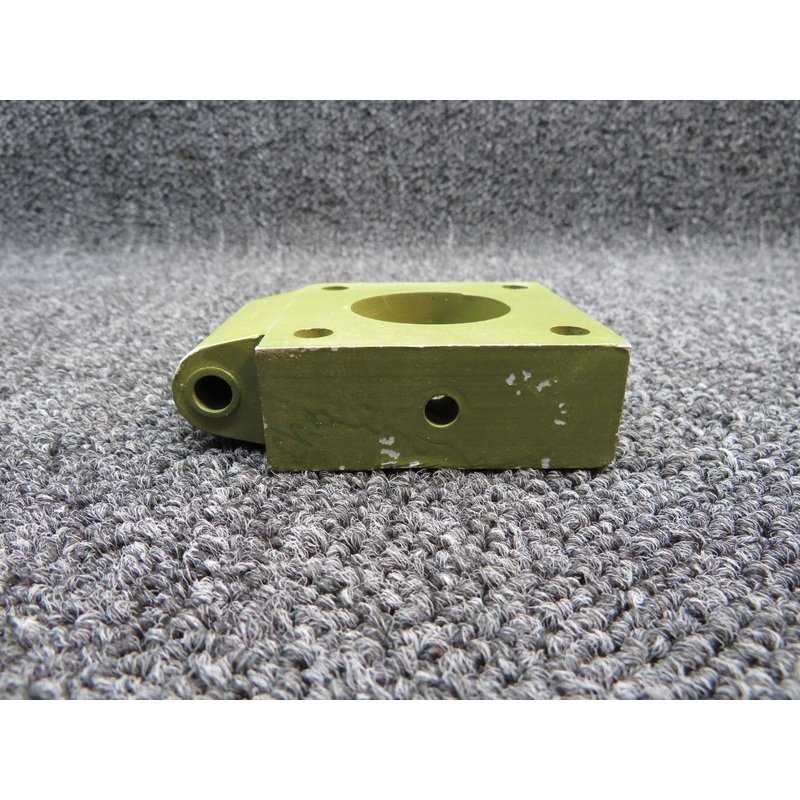 Piper PA28-151 Nose Gear Lower Torque Link Mount (ZINC)