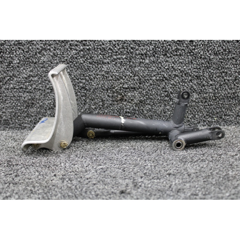 720017-007, 720016-001 Mooney M20M Pilot Rudder Pedal Assembly Outboard w Rod