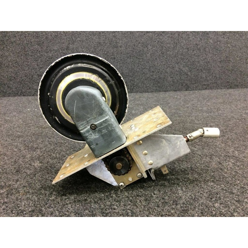 740045-501 / 740051-005 / 740046-501 Mooney M20F Trim Wheel W/ Support & Shaft