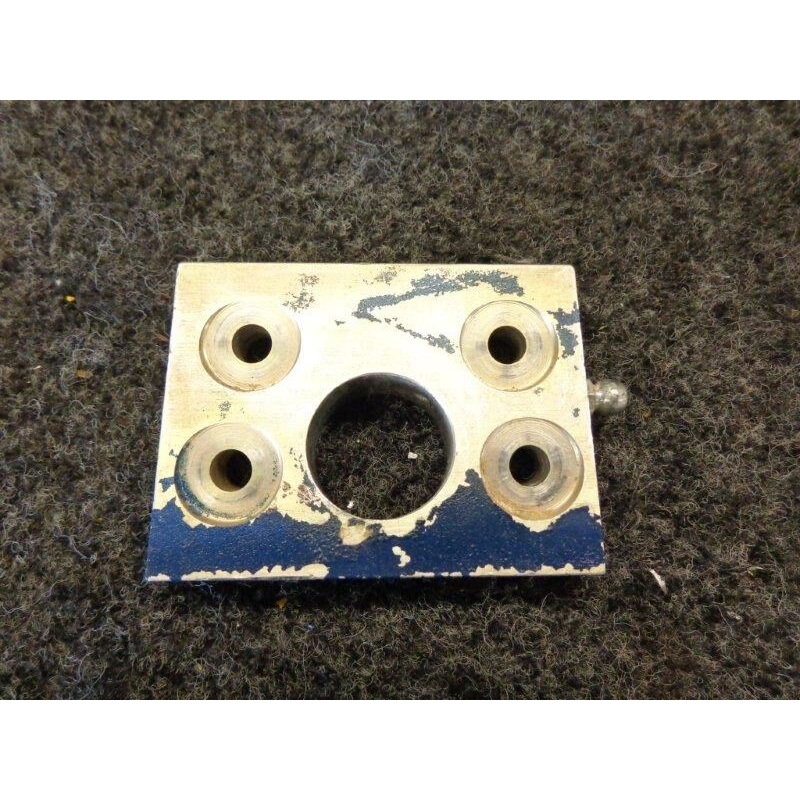 210067-008 Mooney M20E Bracket Rear Main Gear Attach RH