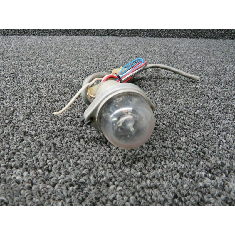Piper PA28-181 Light Assy Tail White  P/N 63886-003 (Volts: 14)