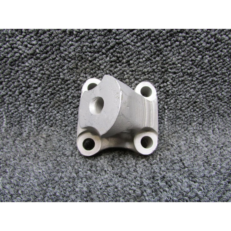 539914 Continental IO-470-V0 Bracket Assembly Engine Mount