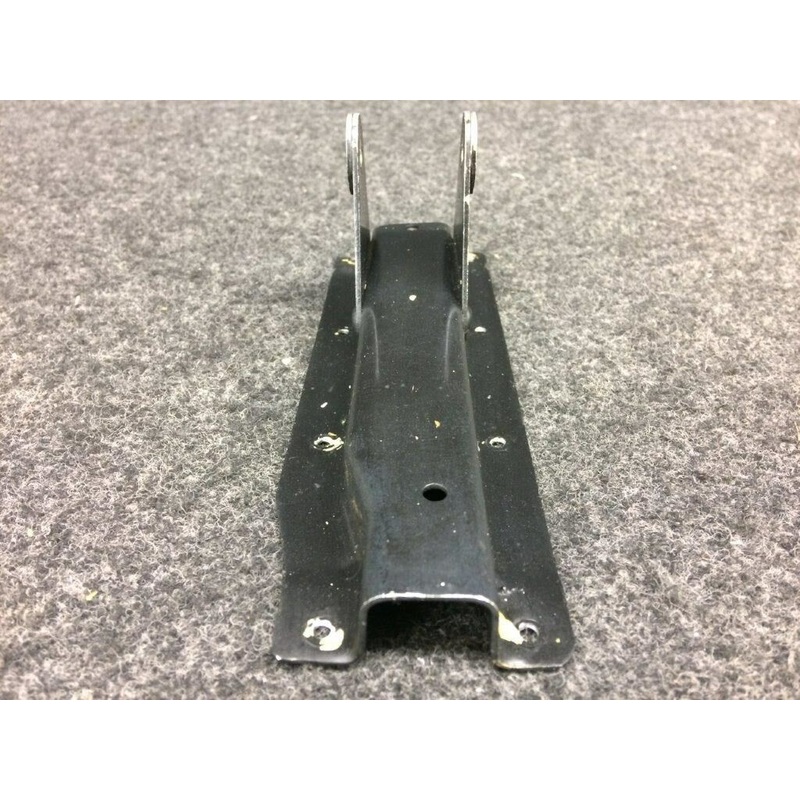 01842-002 Piper PA31T Bracket Firewall Reinforcement