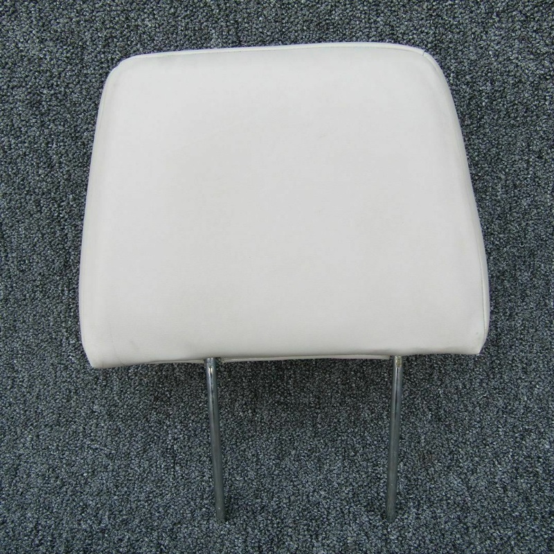 Piper PA31T Headrest Passenger Seat (C20)
