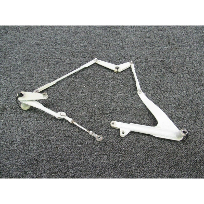 560269-501 / 550082-503 / 550081-501 Mooney M20M Main Gear Door Retract Set LH