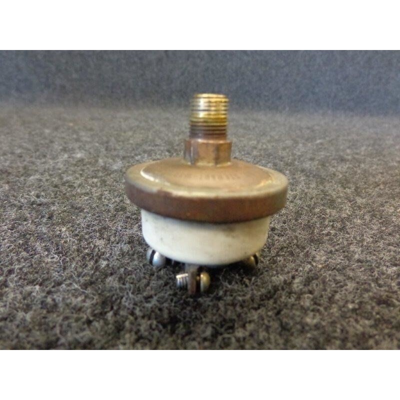 Piper PA46-310P Pressure Switch P/N M401315